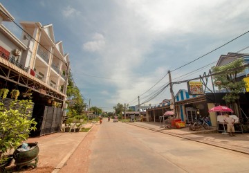 4 Bedroom Flat For Sale - Svay Dangkum, Siem Reap thumbnail