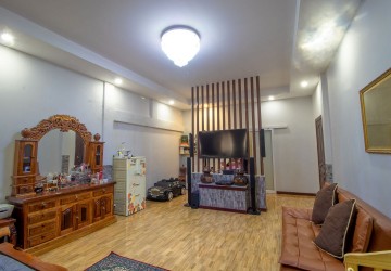 4 Bedroom Flat For Sale - Svay Dangkum, Siem Reap thumbnail