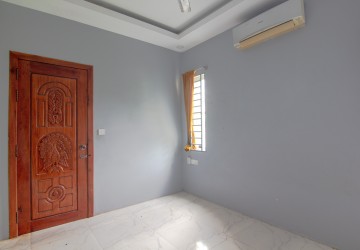 3 Bedroom House  For Sale - Sala Kamreuk, Siem Reap thumbnail