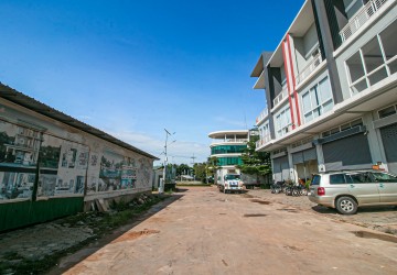 5 Bedroom Twin Villa For Sale - Svay Dangkum, Siem Reap thumbnail