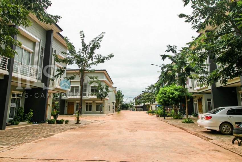 2 Bedroom Flat For Sale - Svay Dangkum, Siem Reap