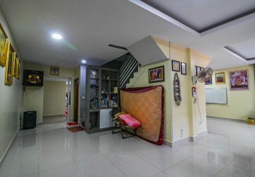 4 Bedroom Flat For Sale - Svay Dangkum, Siem Reap thumbnail