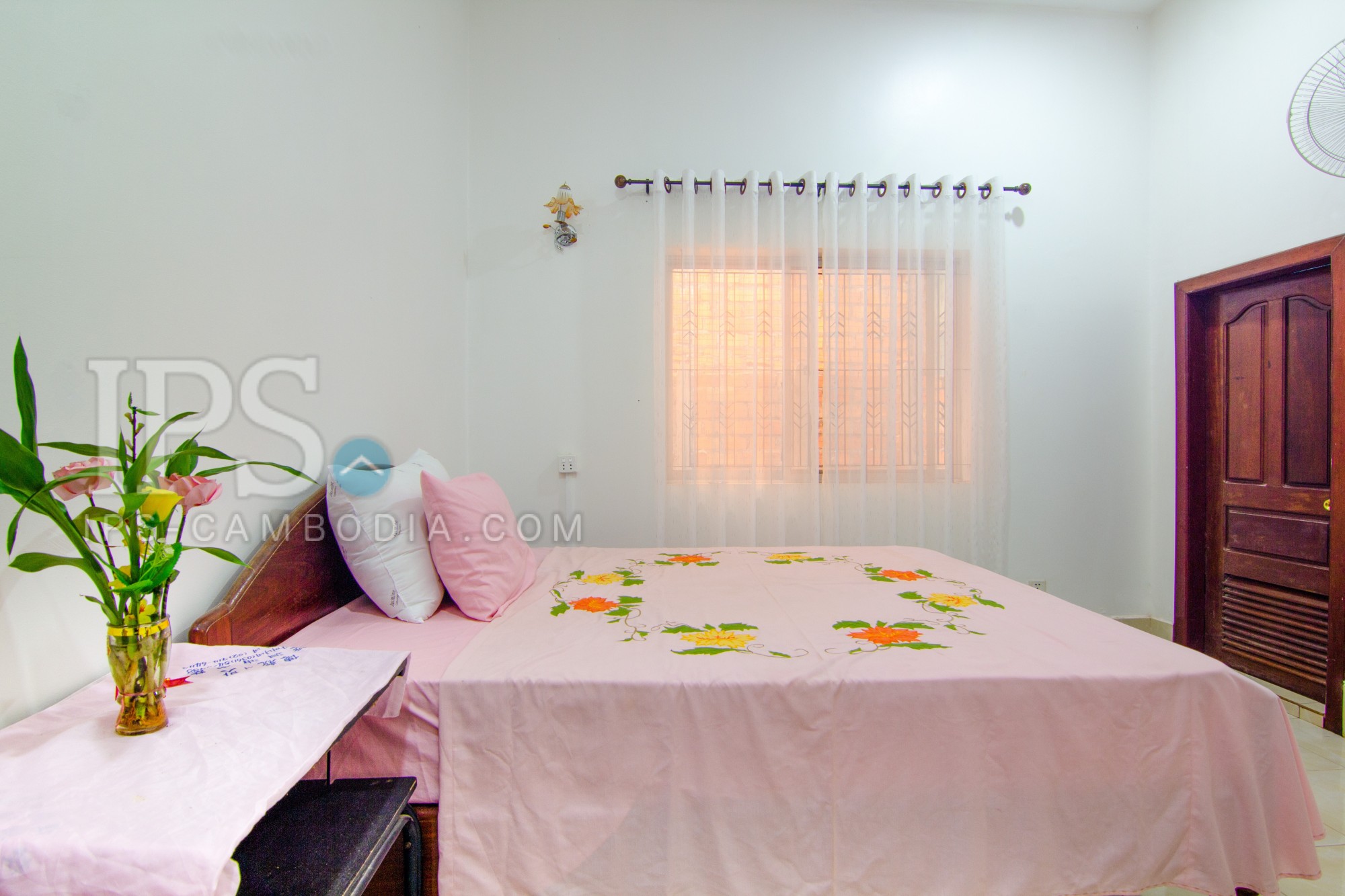 4 Bedroom House  For Rent - Svay Dangkum, Siem Reap - Image 11
