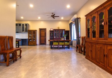 3 Bedroom House  For Rent - Sala Kamreuk, Siem Reap thumbnail