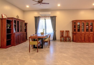 3 Bedroom House  For Rent - Sala Kamreuk, Siem Reap thumbnail