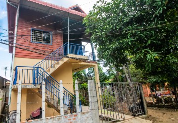 2 Bedroom House For Sale - Svay Dangkum, Siem Reap thumbnail