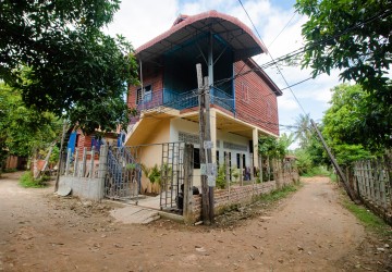 2 Bedroom House For Sale - Svay Dangkum, Siem Reap thumbnail