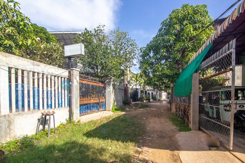 2 Bedroom House For Sale - Svay Dangkum, Siem Reap