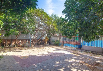 3 Bedroom House For Sale - Svay Dangkum, Siem Reap thumbnail