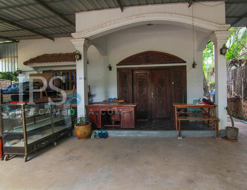 2 Bedroom House  For Sale - Svay Dangkum, Siem Reap