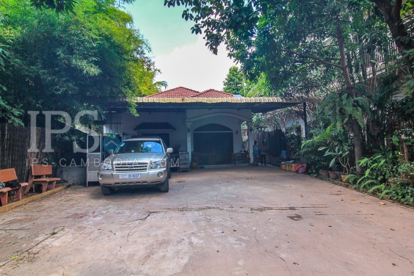 2 Bedroom House  For Sale - Svay Dangkum, Siem Reap