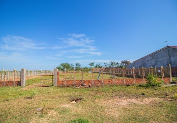 1000 sqm Land For Sale In Krabi Riel, Siem Reap thumbnail