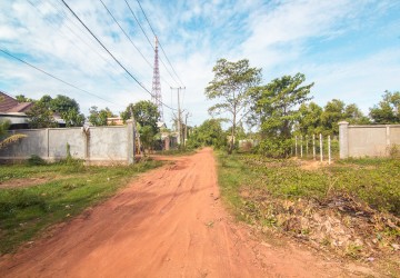 2 Bedroom Bungalow For Sale - Sala Kamreuk, Siem Reap thumbnail