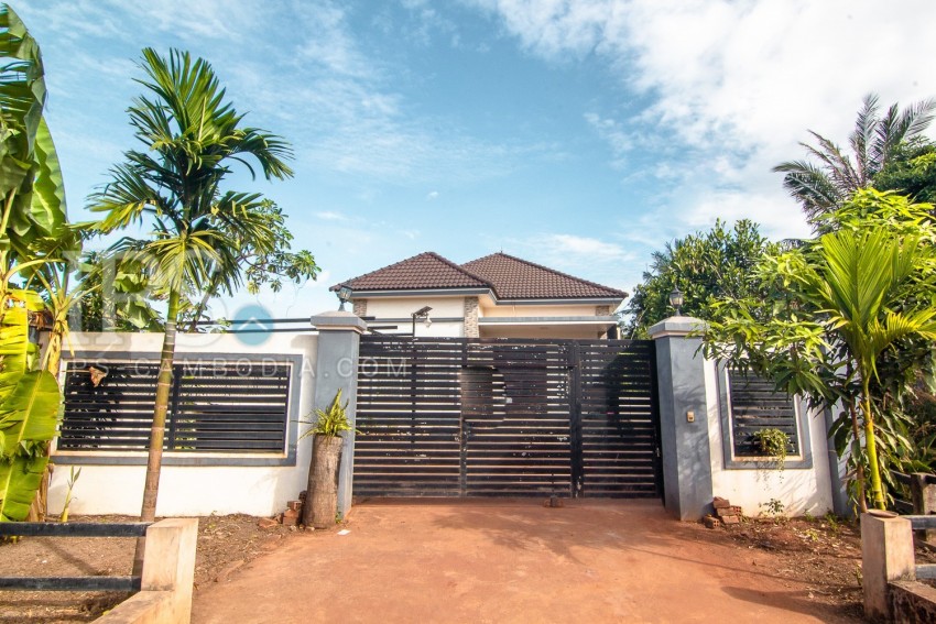 2 Bedroom Bungalow For Sale - Sala Kamreuk, Siem Reap