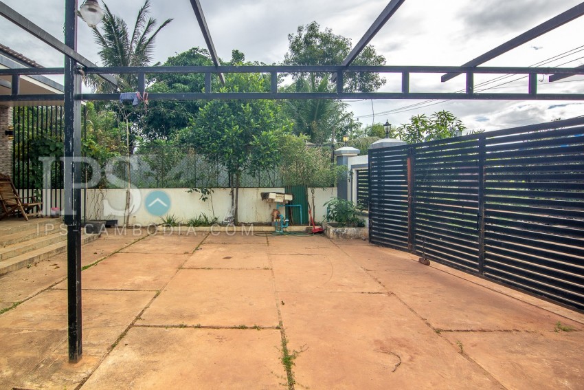 2 Bedroom Bungalow For Sale - Sala Kamreuk, Siem Reap