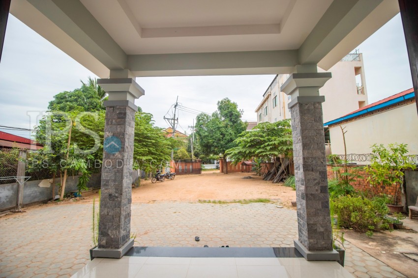 4 Bedroom Villa For Rent - Sala Kamreuk, Siem Reap