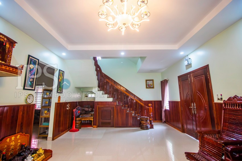 4 Bedroom Villa For Rent - Sala Kamreuk, Siem Reap