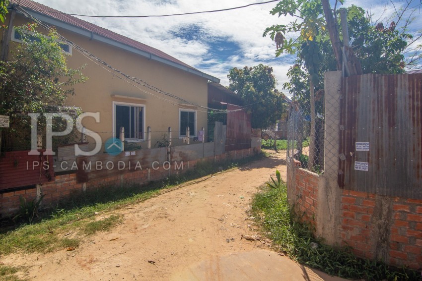 2 Bedroom House For Sale - Slor Kram, Siem Reap