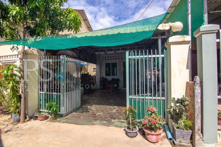 2 Bedroom House For Sale - Slor Kram, Siem Reap