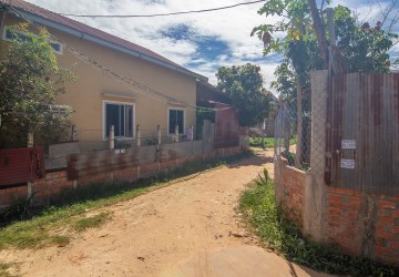 2 Bedroom House For Sale - Slor Kram, Siem Reap thumbnail