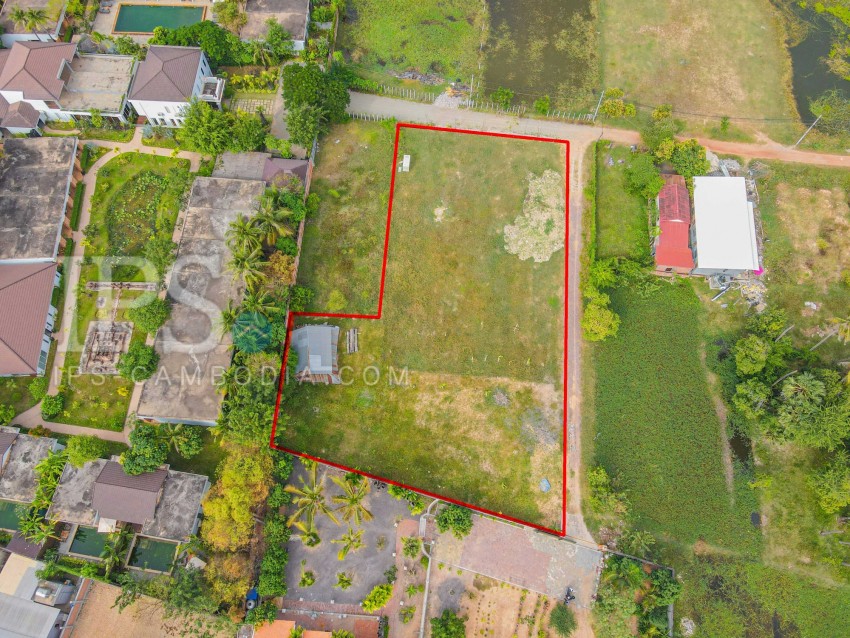 2435 Sqm Land for Sale - Sala Kamreuk, Siem Reap 