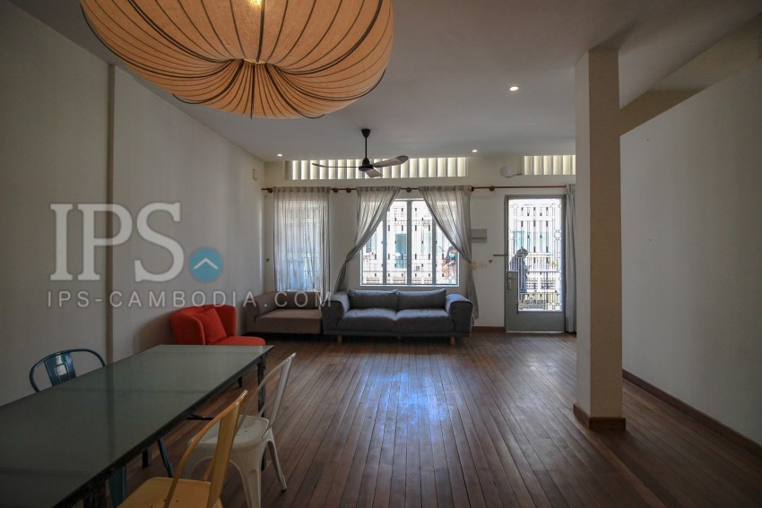 Renovated 2 Bedroom Apartment For Rent - Phsar Chas, Phnom Penh