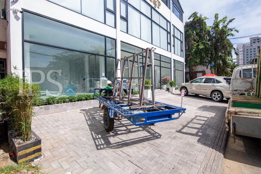 350 Sqm Office Space For Rent - Daun Penh, Phnom penh