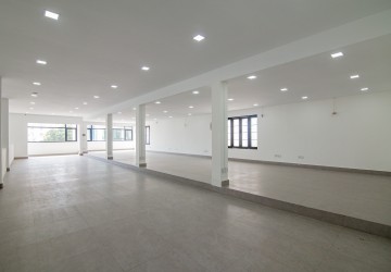 350 Sqm Office Space For Rent - Daun Penh, Phnom penh thumbnail