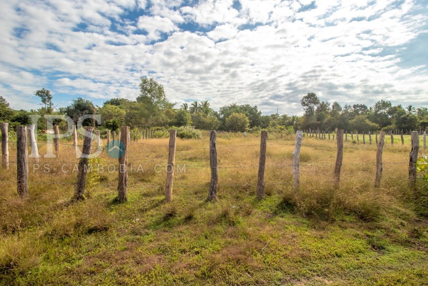   1560 Sqm Land For Sale - Banteay Srey, Siem Reap