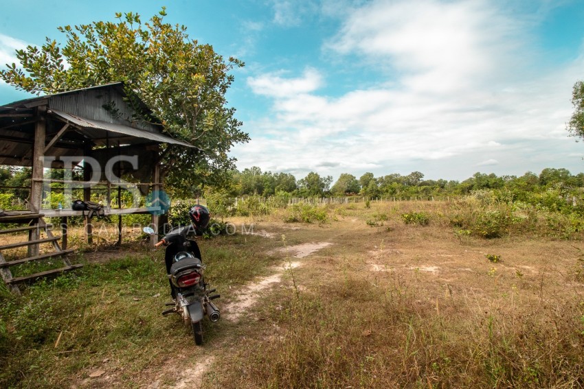   1560 Sqm Land For Sale - Banteay Srey, Siem Reap