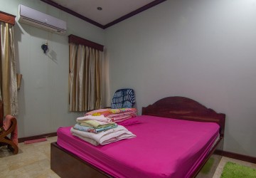 4 Bedroom House With Restaurant For Sale - Night Market, Siem Reap thumbnail