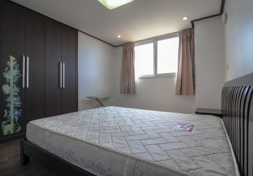 3 Bedroom Condo For Rent - Toul Kork , Phnom Penh thumbnail