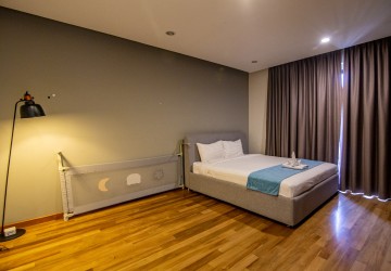 4 Bedroom Penthouse For Rent - Chroy Changvar, Phnom Penh thumbnail