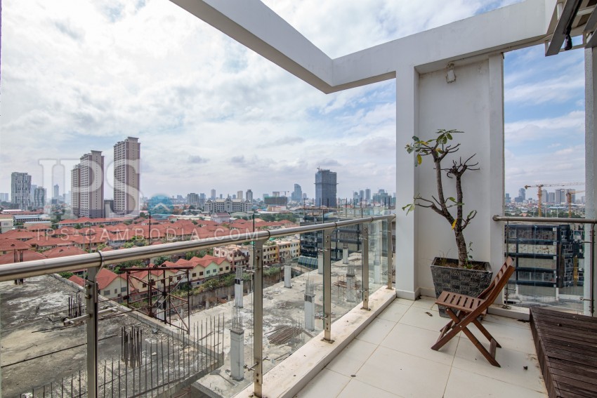 4 Bedroom Penthouse For Rent - Chroy Changvar, Phnom Penh