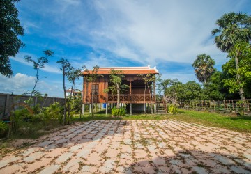 2 Bedroom Wooden House For Sale - Chreav, Siem Reap  thumbnail