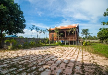 2 Bedroom Wooden House For Sale - Chreav, Siem Reap  thumbnail