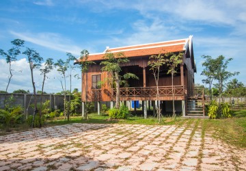 2 Bedroom Wooden House For Sale - Chreav, Siem Reap  thumbnail