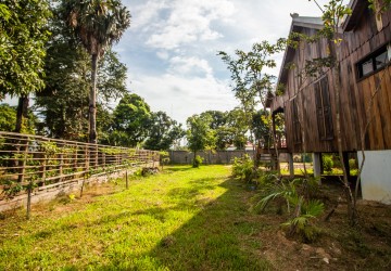 2 Bedroom Wooden House For Sale - Chreav, Siem Reap  thumbnail