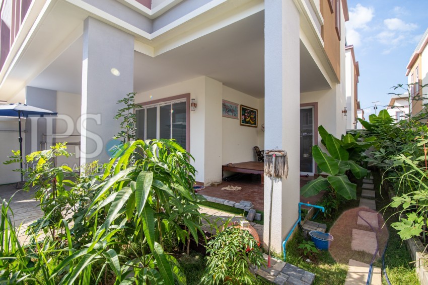 3 Bedroom Twin Villa For Sale at Borey Orkide Botanic City- Chroy Changvar, Phnom Penh