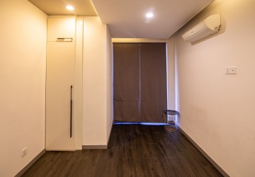 3 Bedroom Apartment For Rent - Chroy Changvar, Phnom Penh thumbnail
