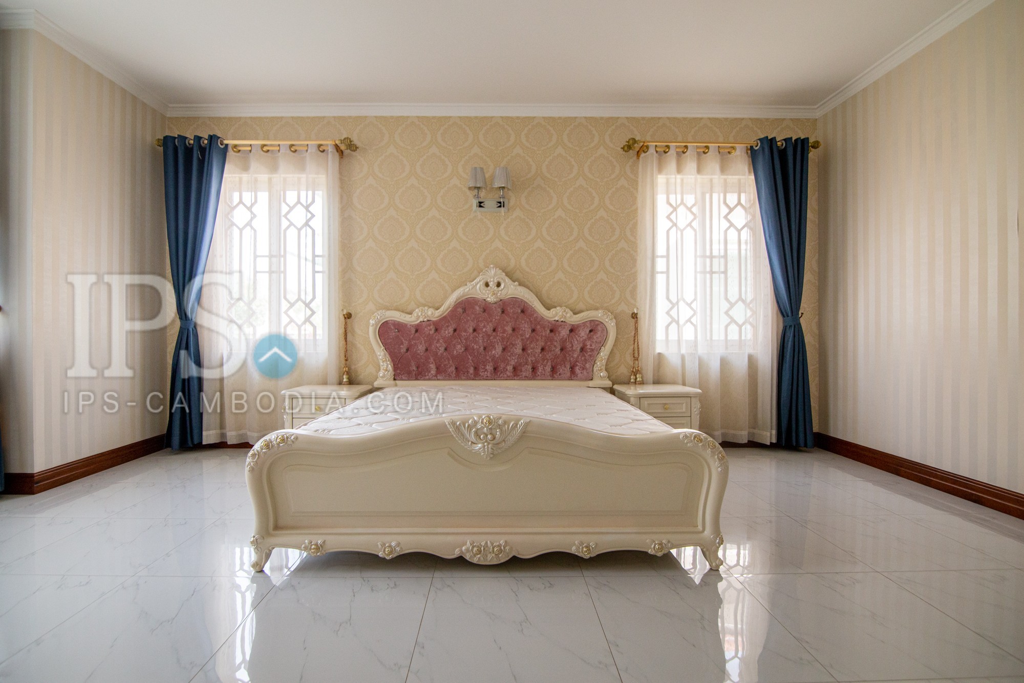 5 Bedroom Villa For Rent - Tonle Bassac, Phnom Penh - Image 16