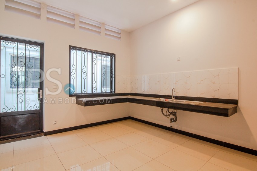 4 Bedroom Flat House For Sale - Svay Thom, Siem Reap