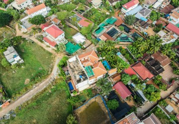 11 Bedroom Hotel For Sale - Sala Kamreuk, Siem Reap thumbnail