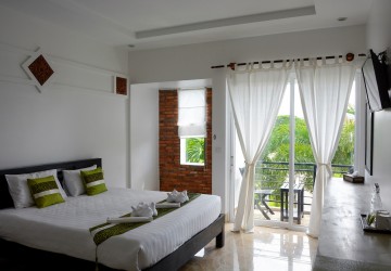 11 Bedroom Hotel For Sale - Sala Kamreuk, Siem Reap thumbnail