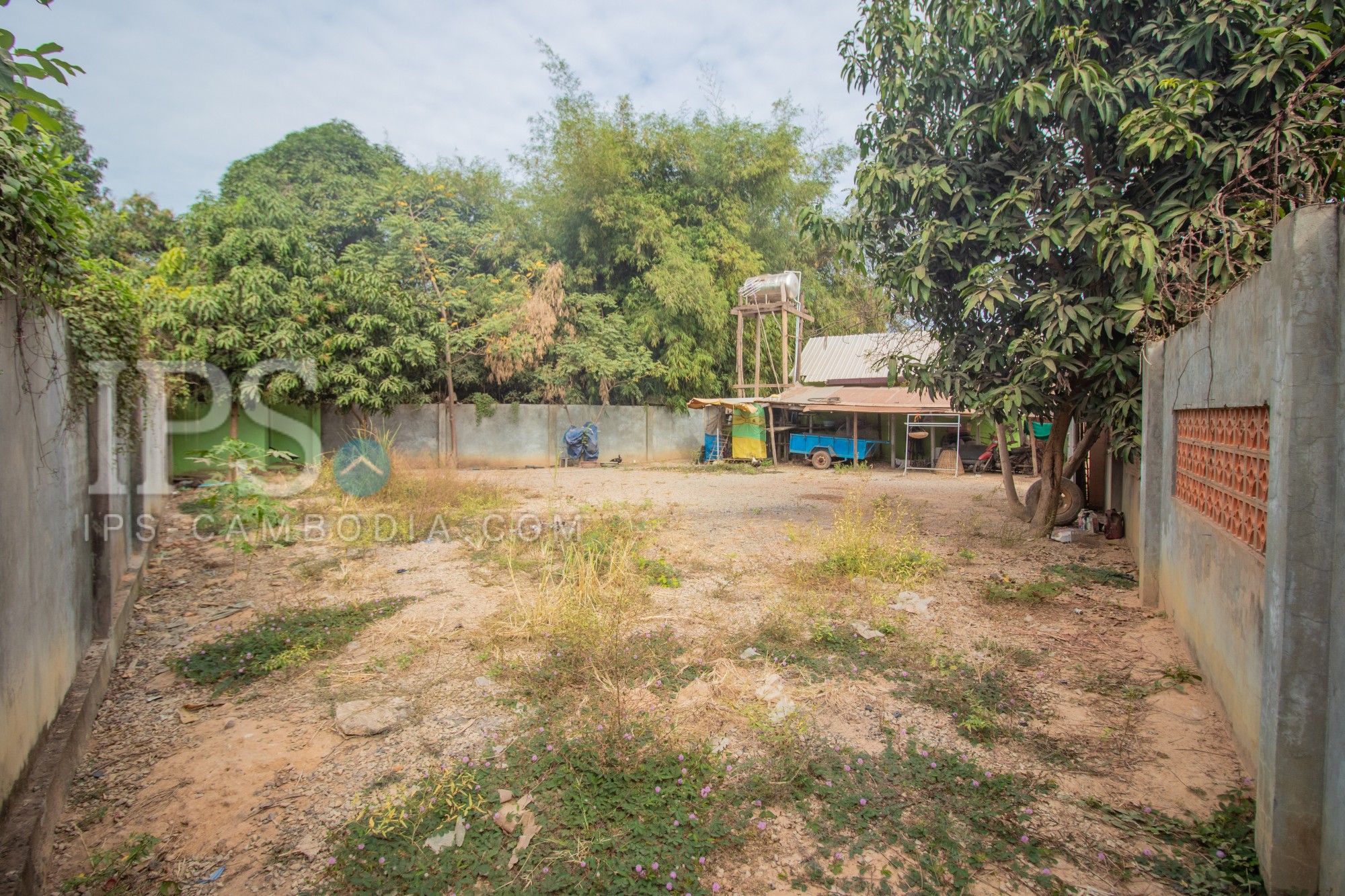 281 Sqm Land For Sale - Sangkat Siem Reap, Siem Reap thumbnail