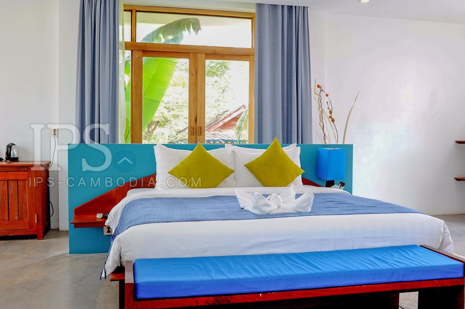 10 Bedroom Boutique Hotel For Sale - Sala Kamreuk, Siem Reap