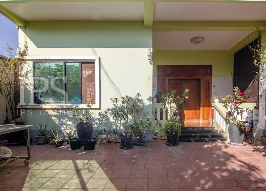 2 Bedroom House For Rent - Sala Kamreuk, Siem Reap