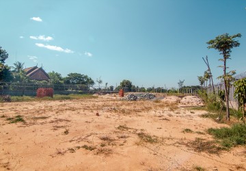 1466 Sqm Residential Land For Sale - Bakong District, Siem Reap thumbnail