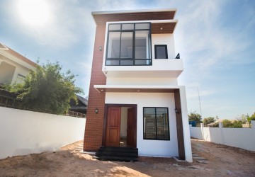 Newest 4 Bedroom Villa For Sale - Chrev, Siem Reap thumbnail