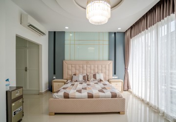 3 Bedroom Storey Villa For Sale - Svay Dangkum, Siem Reap thumbnail
